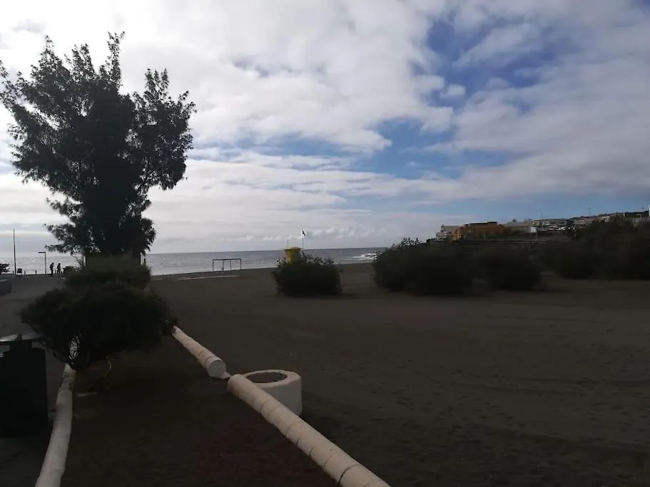 Apartamento El Bufadero. Playa La Garita - 150 M 0*,  Spain